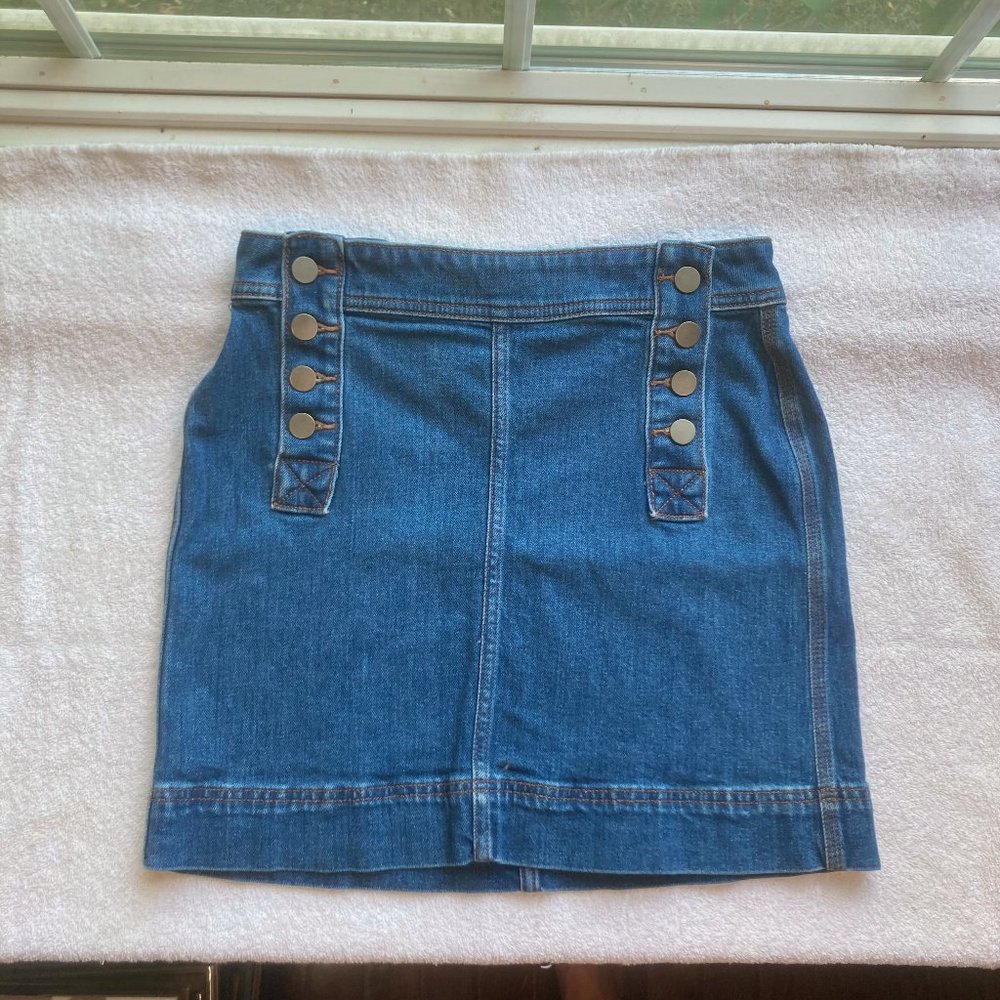 LOFT DENIM SKIRT